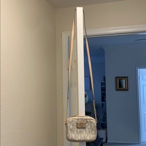 Small Michael Kors crossbody